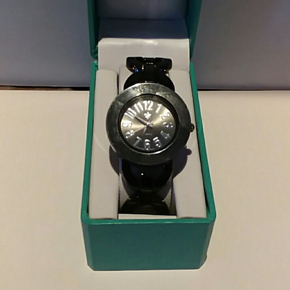 CATO WOMEN'S QUARTZ WATCH